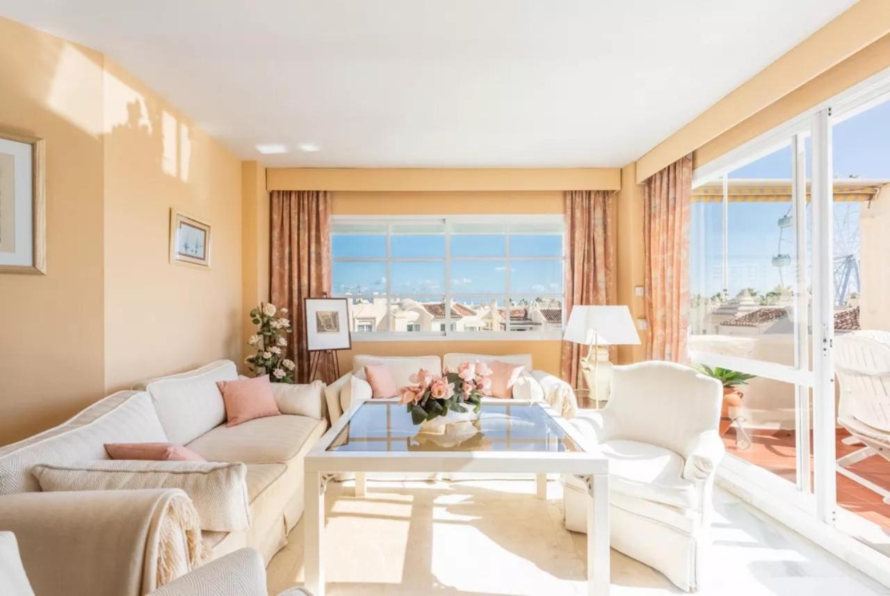 شقة Marina Vistas - Puerto Marina بينالماذينا المظهر الخارجي الصورة
