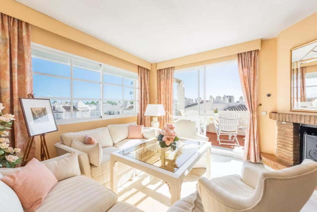 شقة Marina Vistas - Puerto Marina بينالماذينا المظهر الخارجي الصورة